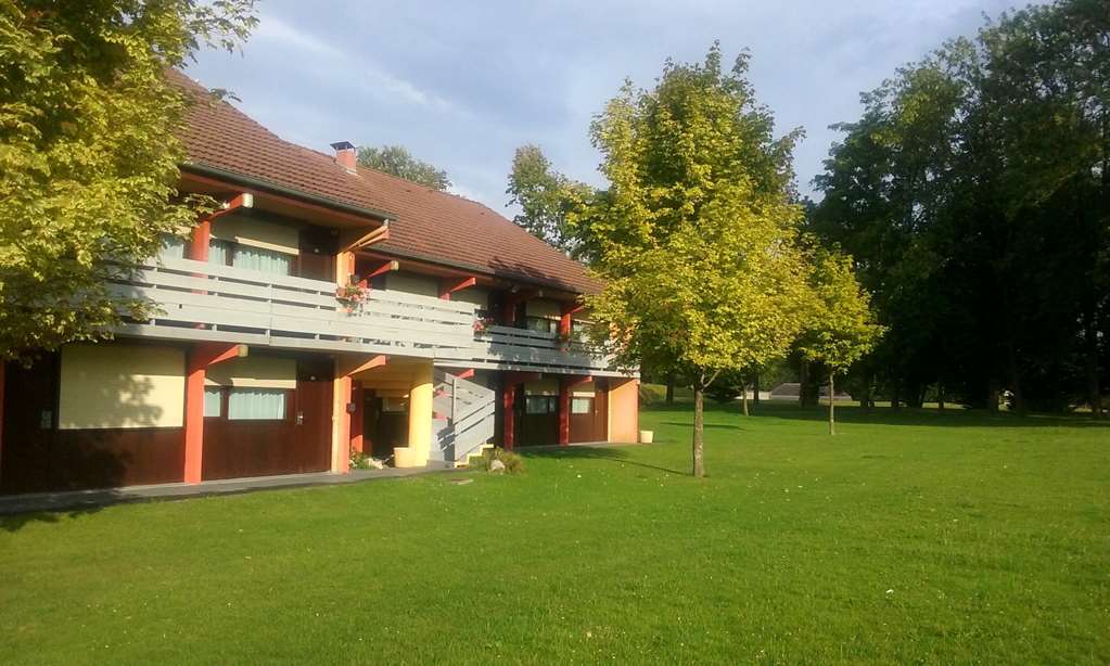 Hotel Campanile Maubeuge Exterior foto